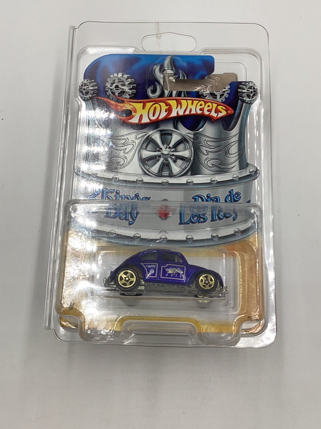 Hot Wheels 3 Kings Day Volkswagen Beetle Target exclusive with protector