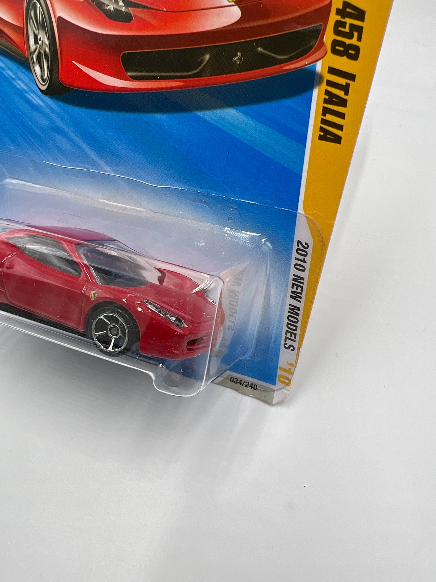 2010 Hot Wheels New Models #34 Ferrari 458 Italia Red W/Protector