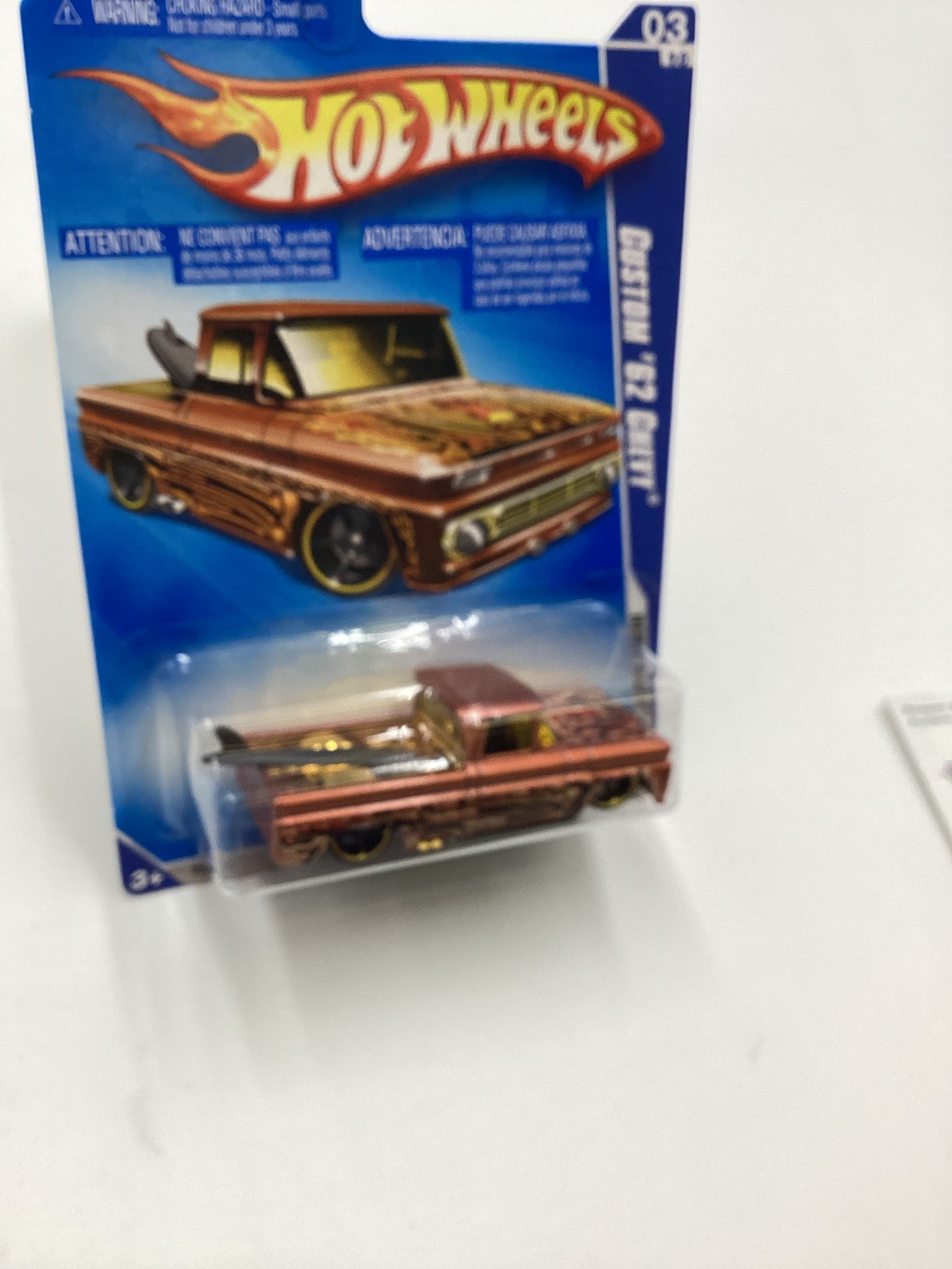 2009 Hot Wheels #139 Custom 62 Chevy Copper Intl. Card (SR)