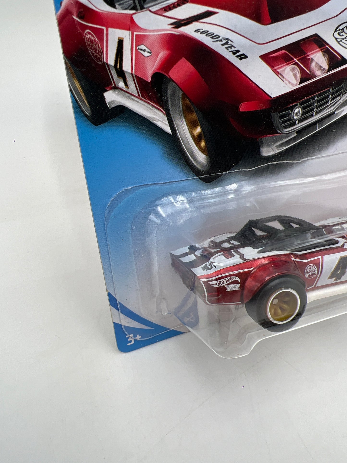 2019 Hot Wheels Super Treasure Hunt #173 69 Corvette Racer Red W/Protector