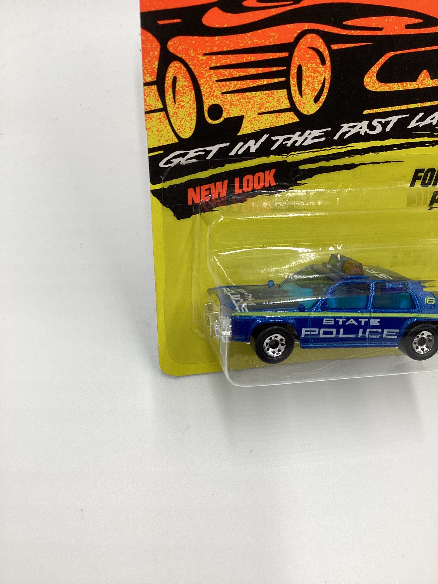 Matchbox Get In The Fast Lane #16 Ford LTD Police Blue 208C