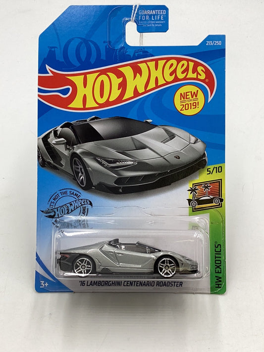 2019 Hot wheels #213 16 Lamborghini Centenario Roadster 102B