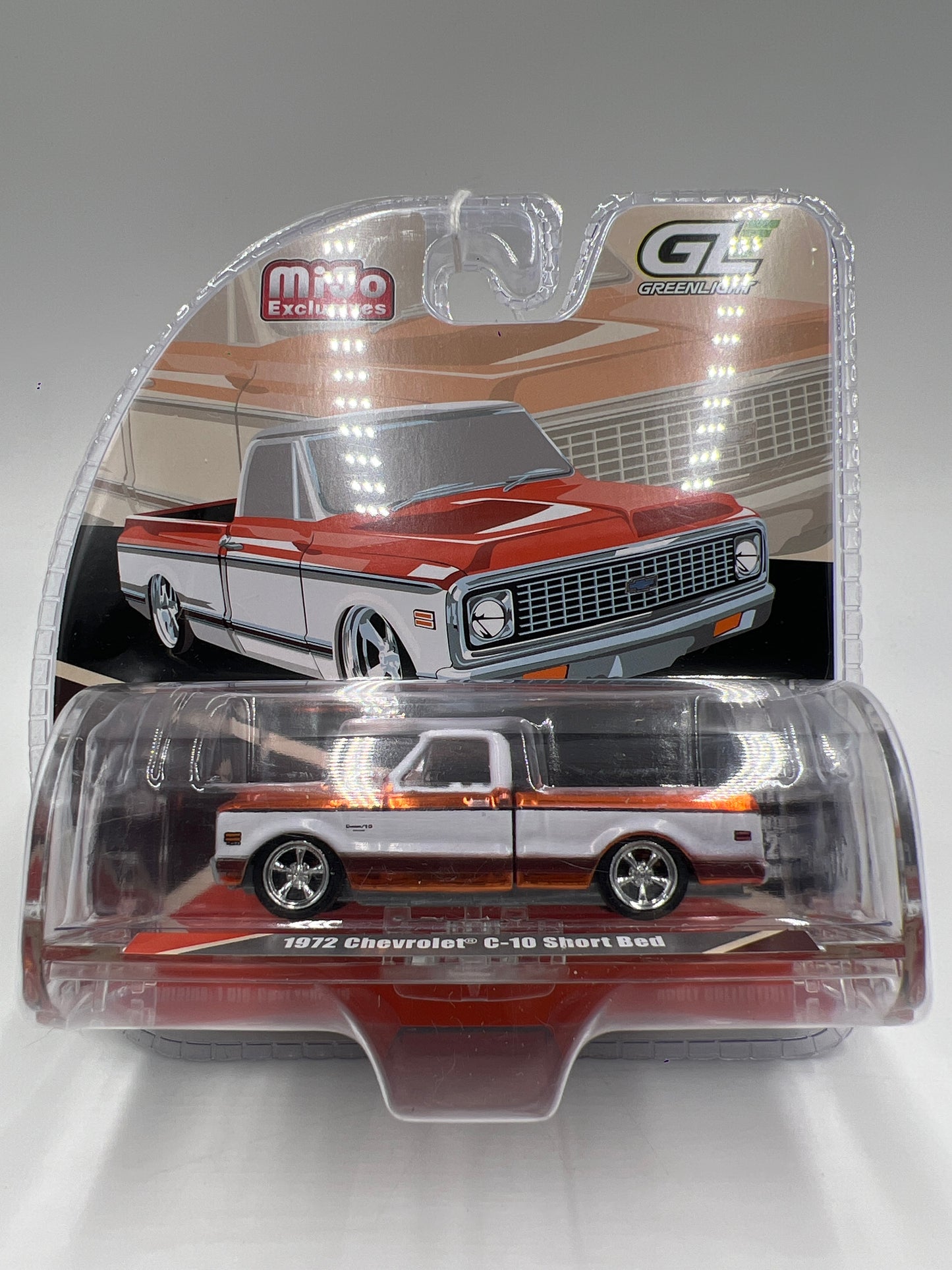 Greenlight Mijo Exclusives CHROME CHASE 1972 Chevrolet C10 Short Bed Orange