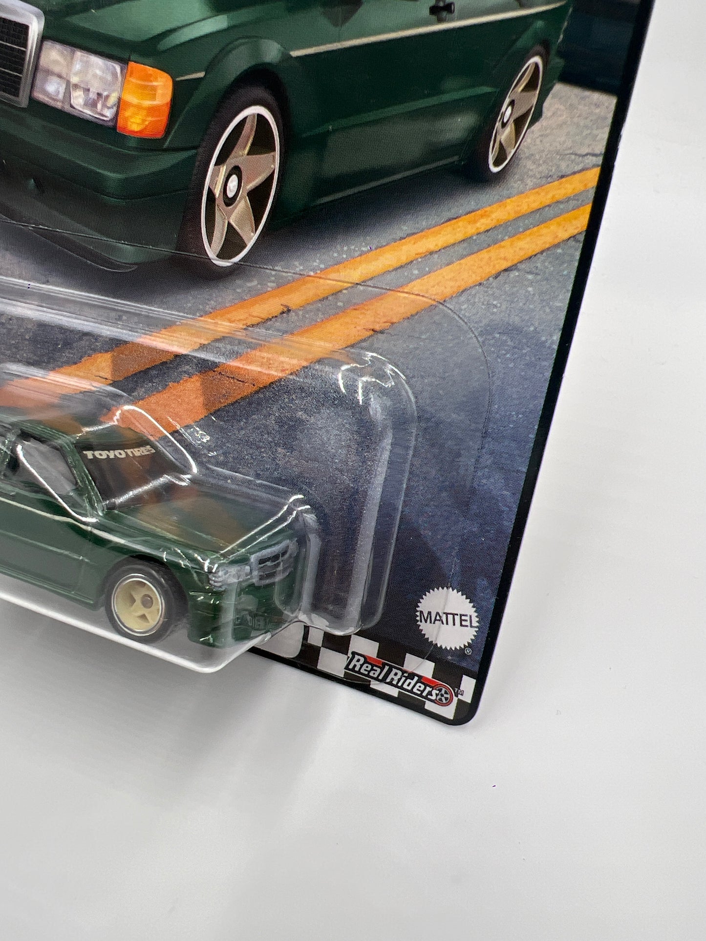 Hot Wheels Premium Boulevard #84 Mercedes-Benz 190 E 2.5-16 Green 265C