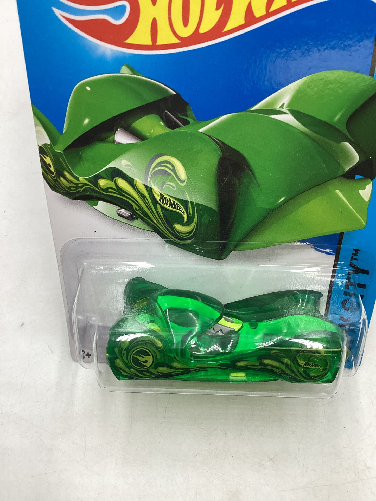 2014 Hot Wheels Treasure Hunt #77 Cloak and Dagger Green 277N