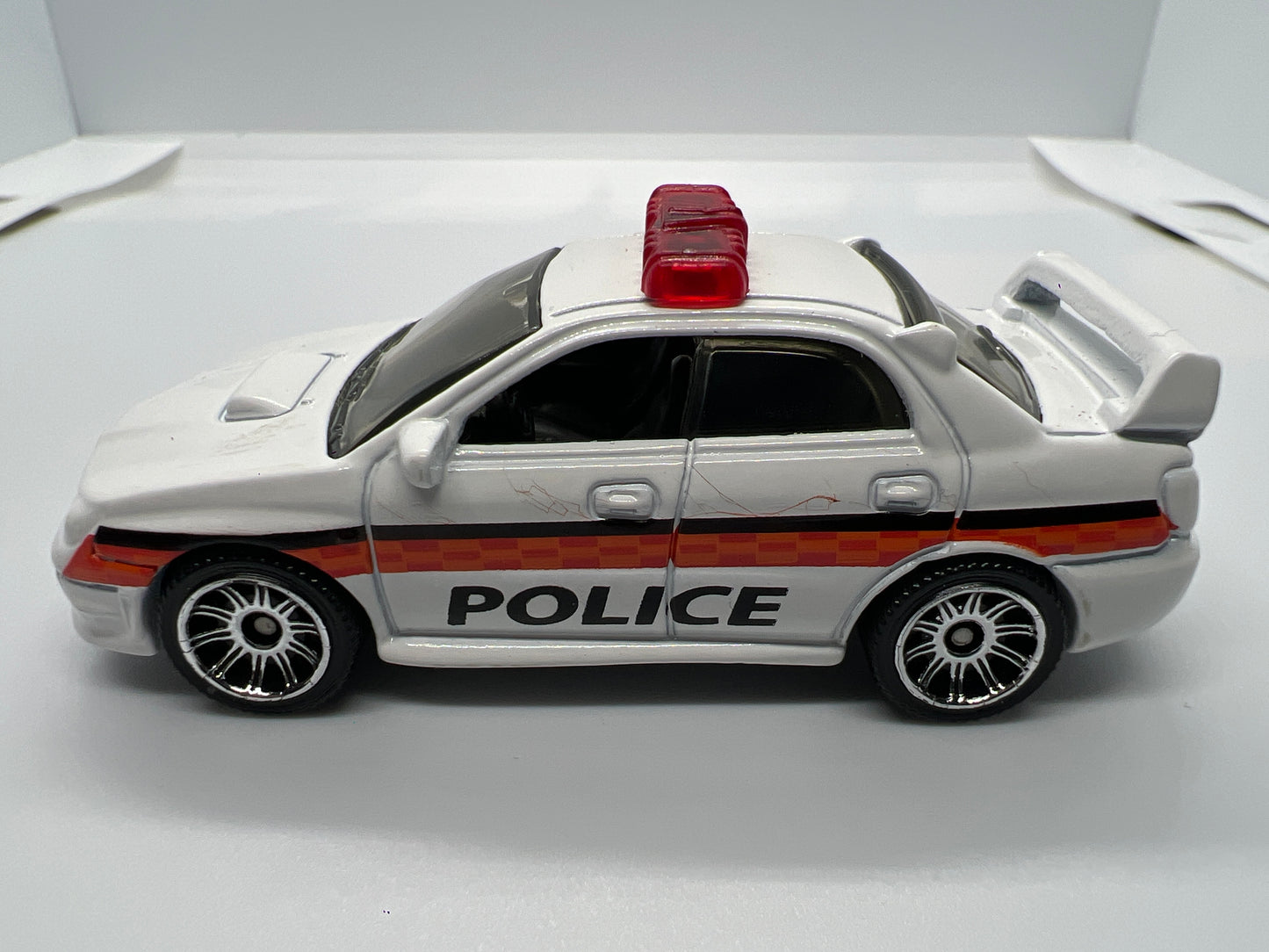 Matchbox 1/64 2007 Subaru Impreza WRX White Police Loose