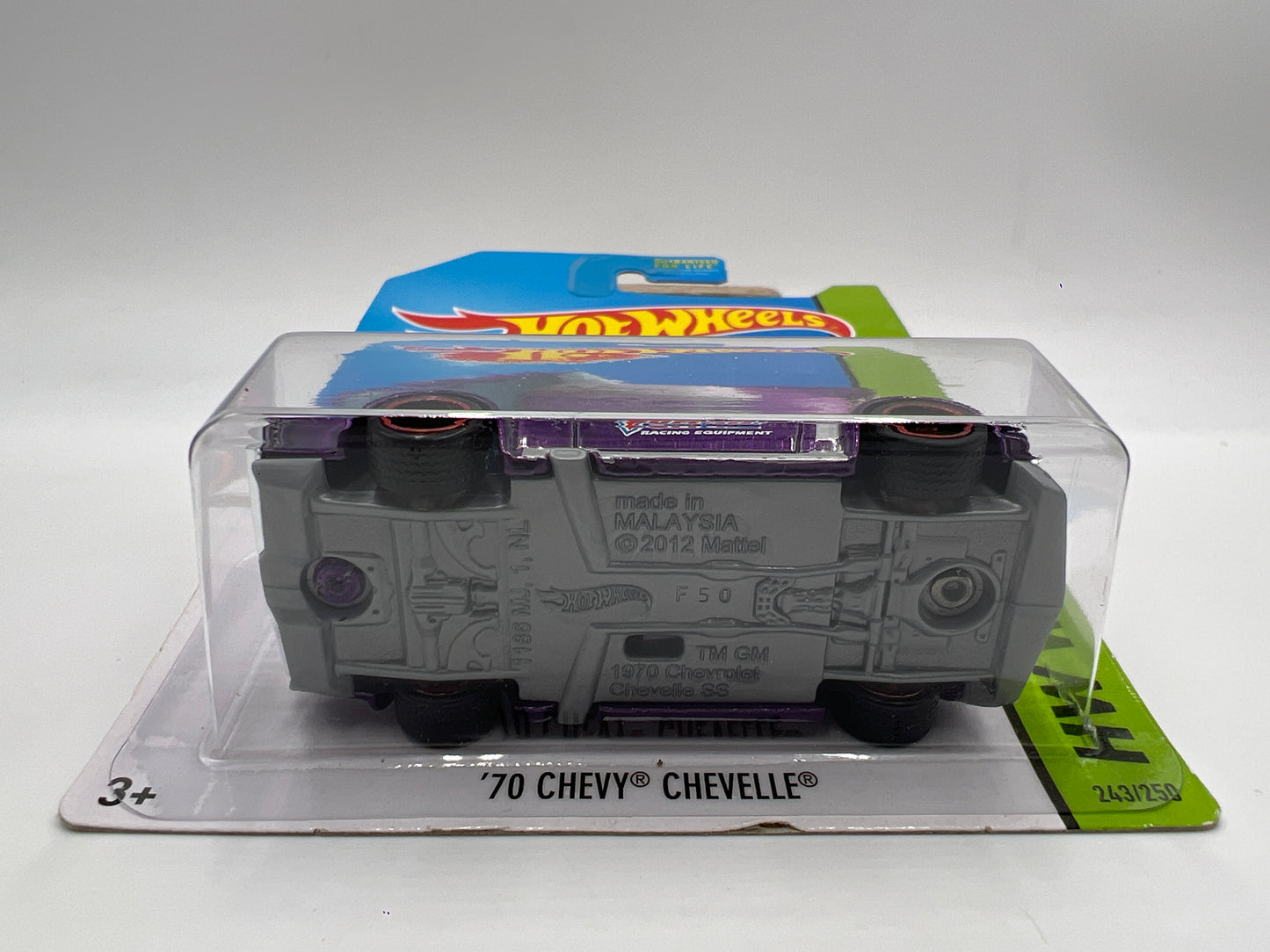 2014 Hot Wheels Super Treasure Hunt #243 70 Chevy Chevelle Purple Summit W/Protector Bad Card
