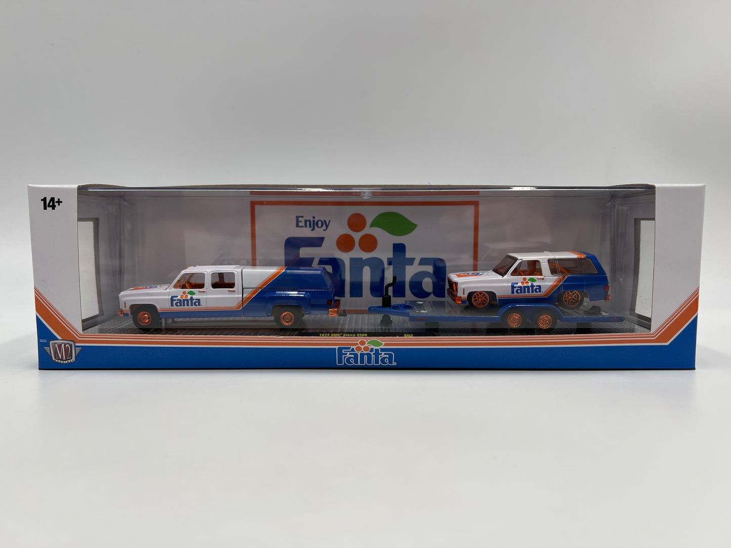 M2 Machines Auto Haulers CHASE Fanta 1973 GMC Sierra 3500 & 1973 GMC Jimmy Sierra S02