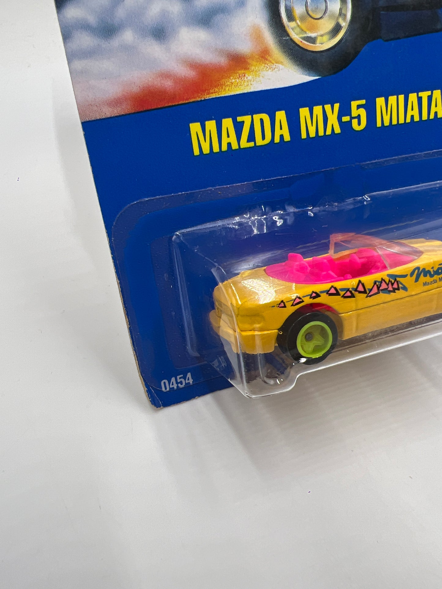 1991 Hot Wheels Collector #172 Mazda MX-5 Miata Yellow W/Lime Wheels 240B