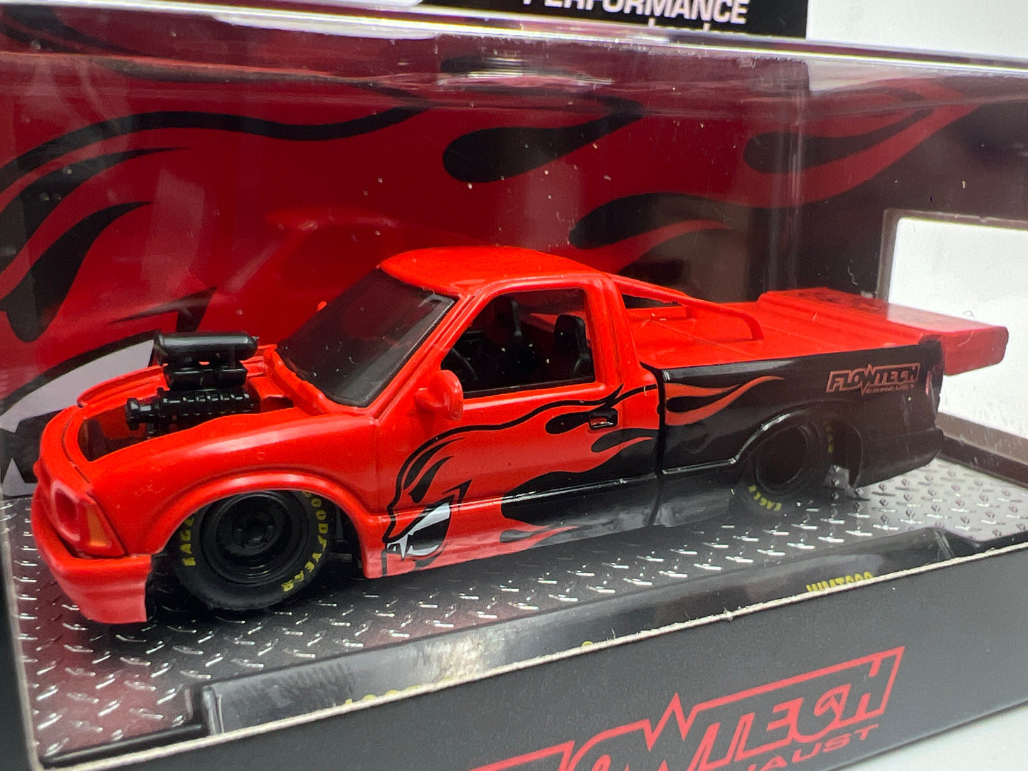 2026 M2 Machines WMTS22 Walmart Exclusive OBS 1995 Chevrolet S10 Flowtech Red/Black