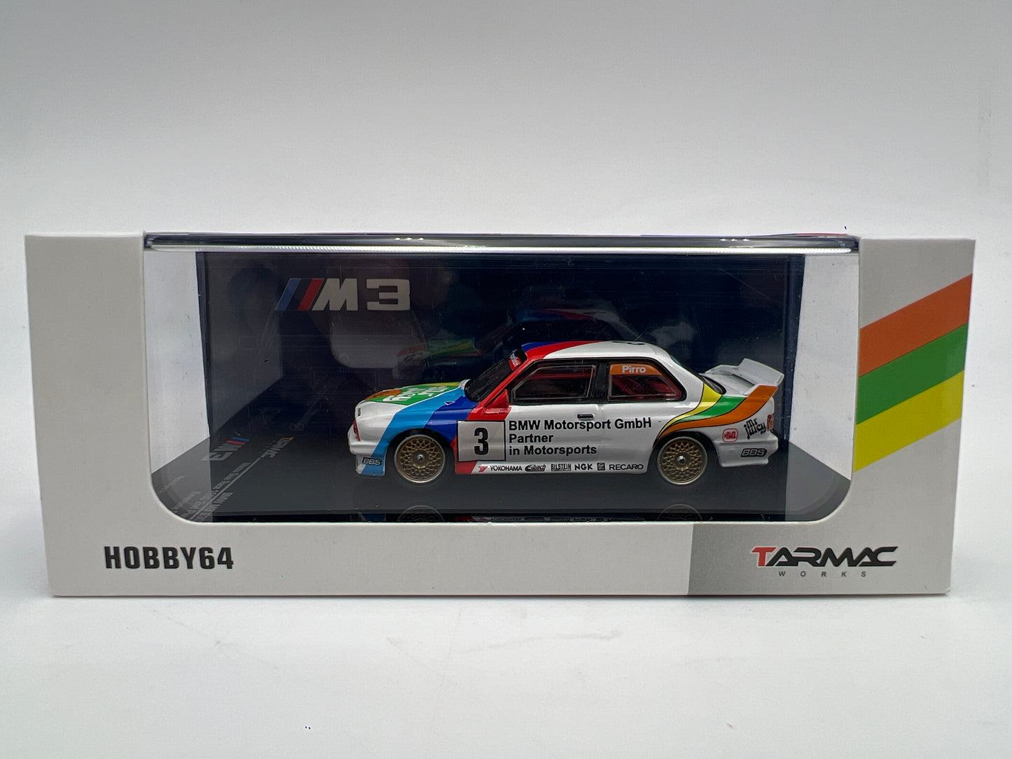 Tarmac Works x Hobby64 BMW M3 E30 2nd Place Macau Guia Race 1990