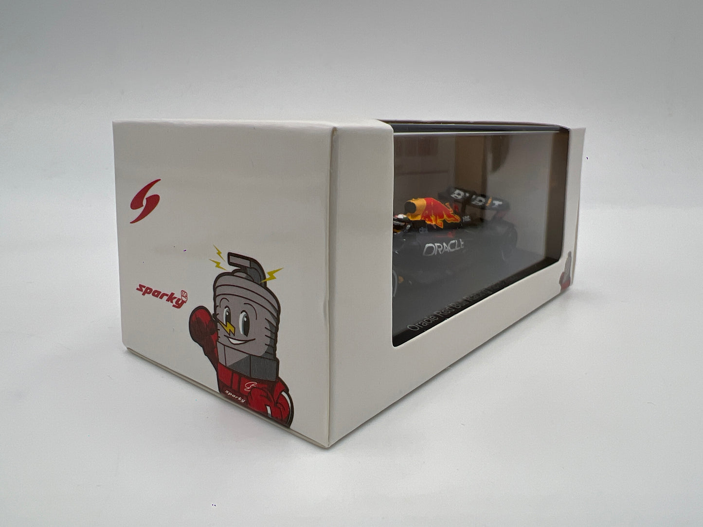 Sparky 1/64 Formula 1 Oracle Red Bull Racing RB18 2022 Sergio Perez