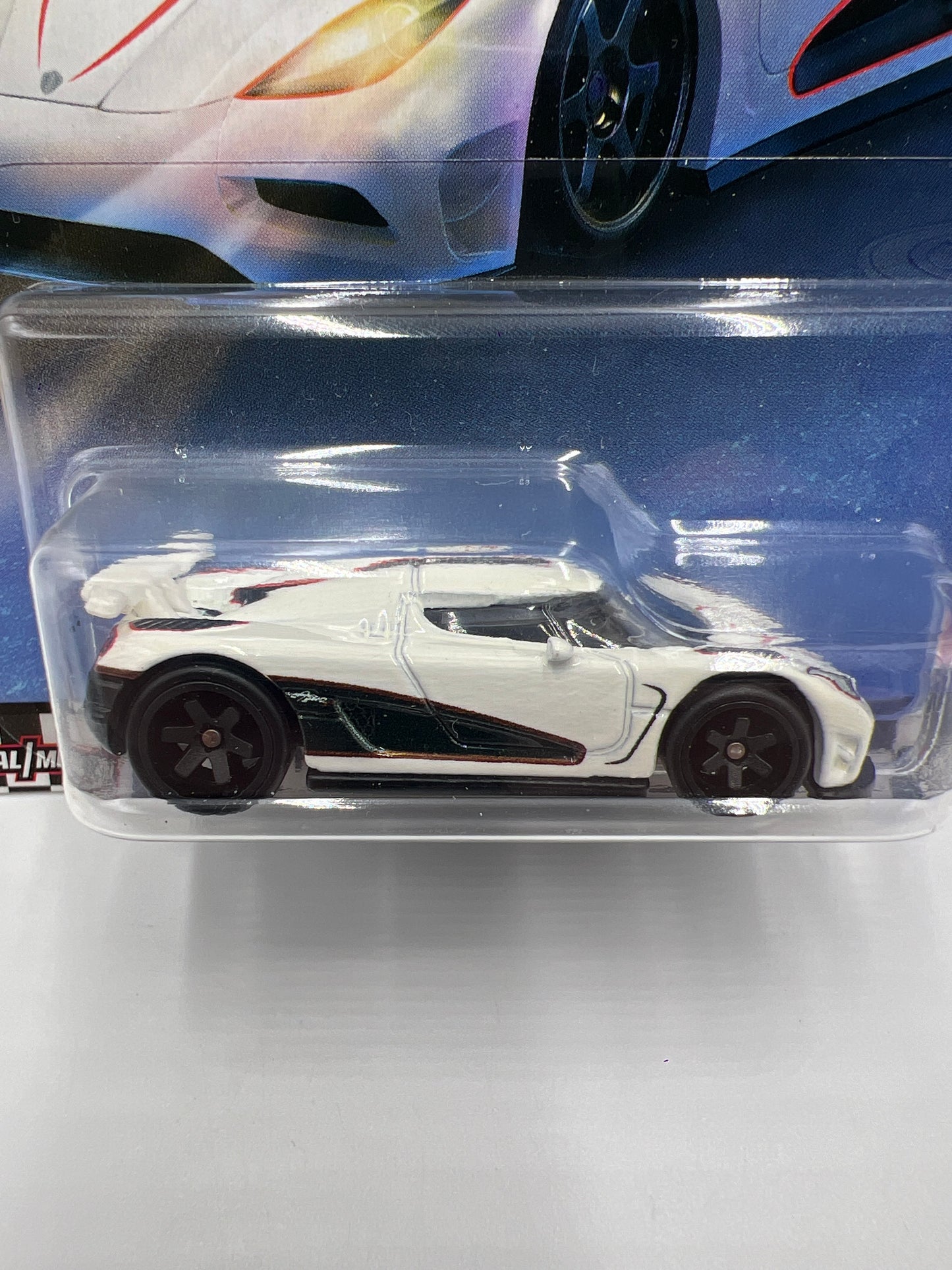 Hot Wheels Premium Boulevard #10 Koenigsegg Agera R White W/Protector