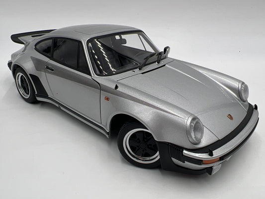 Rare AutoArt 1:18 Scale Porsche 911 930 3.0 Turbo Silver Loose VHTF Exceptional Detail