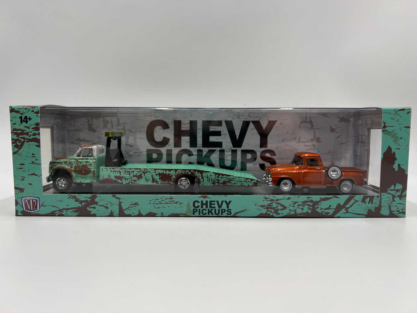 M2 Machines Auto Haulers 1968 Chevrolet C60 Truck & 1958 Chevrolet Apache Stepside R76