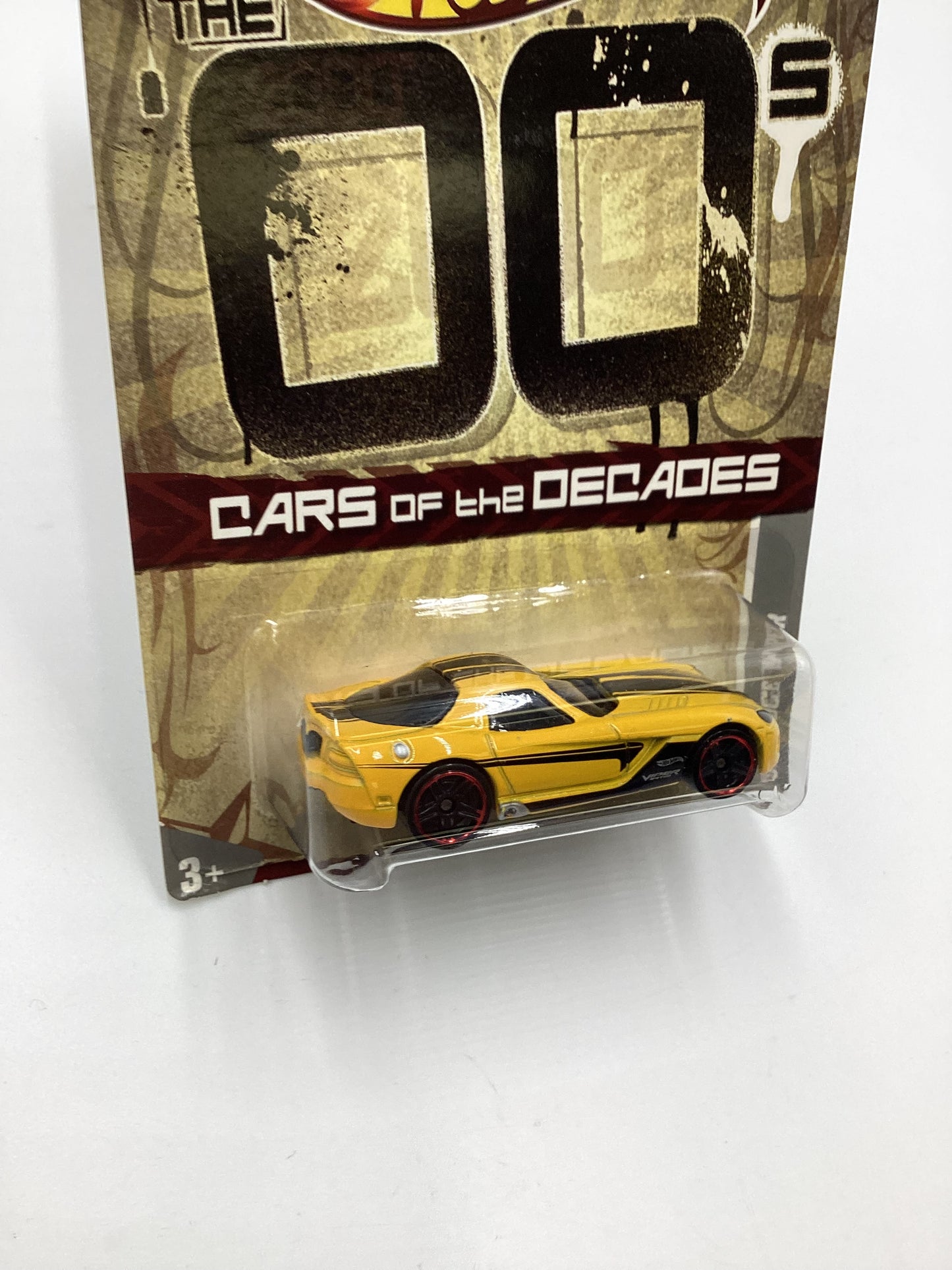 2011 Hot Wheels Cars of the Decades The 00s #31 Dodge Viper Yellow 157C