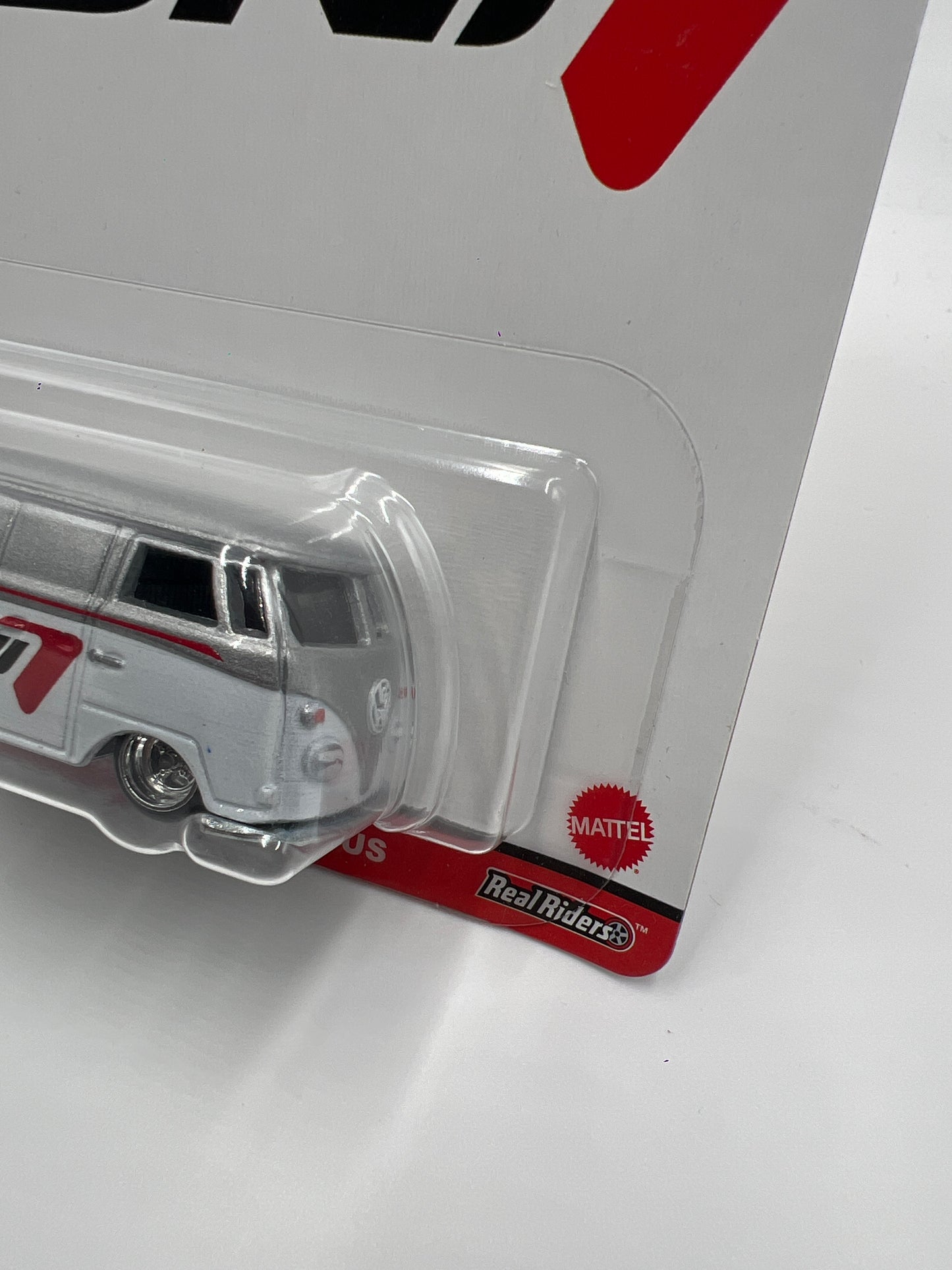 Hot Wheels Car Culture Koni #4 Volkswagen T1 Panel Bus Silver/White 257A