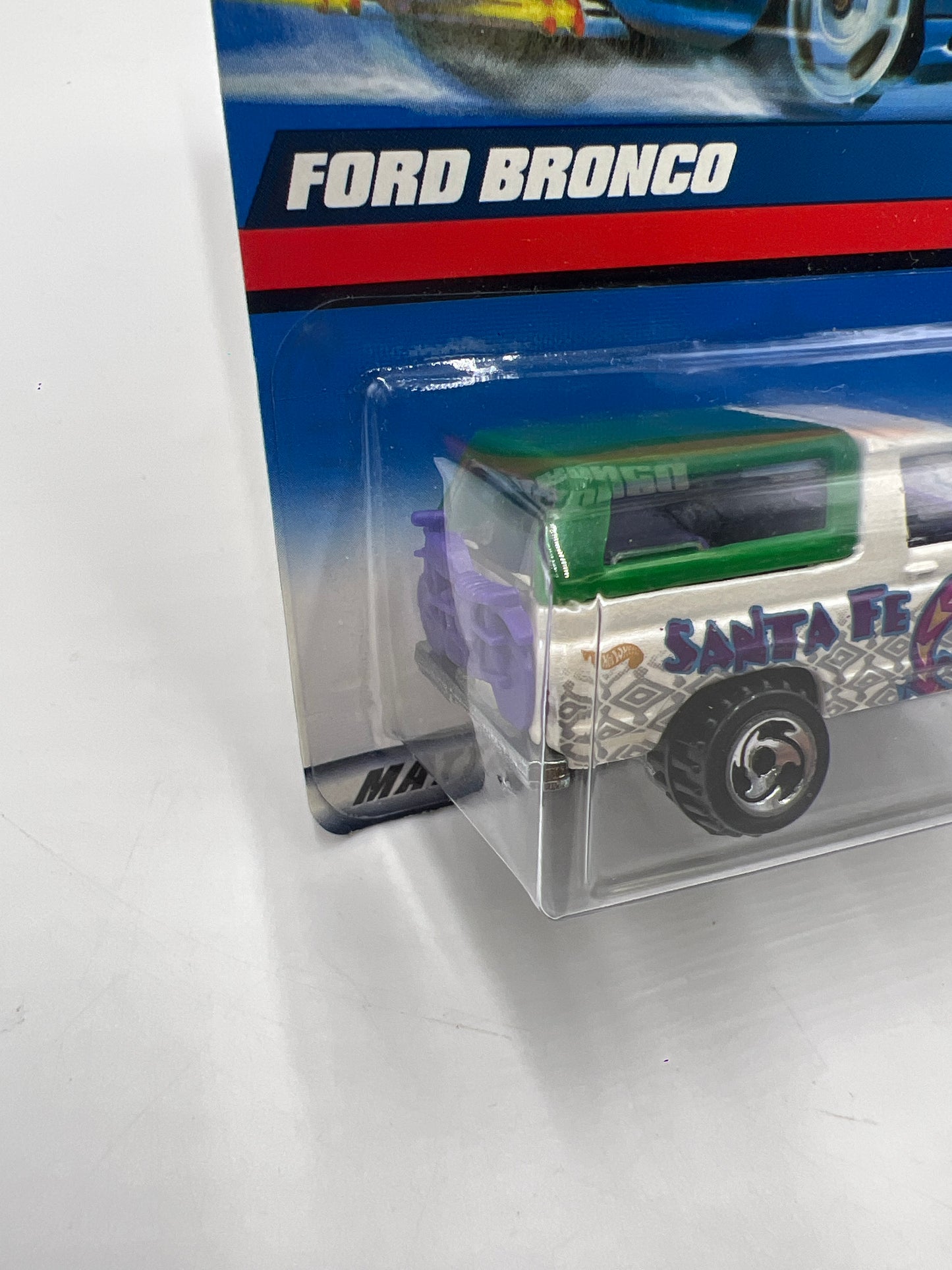 2000 Hot Wheels #198 Ford Bronco White 32E