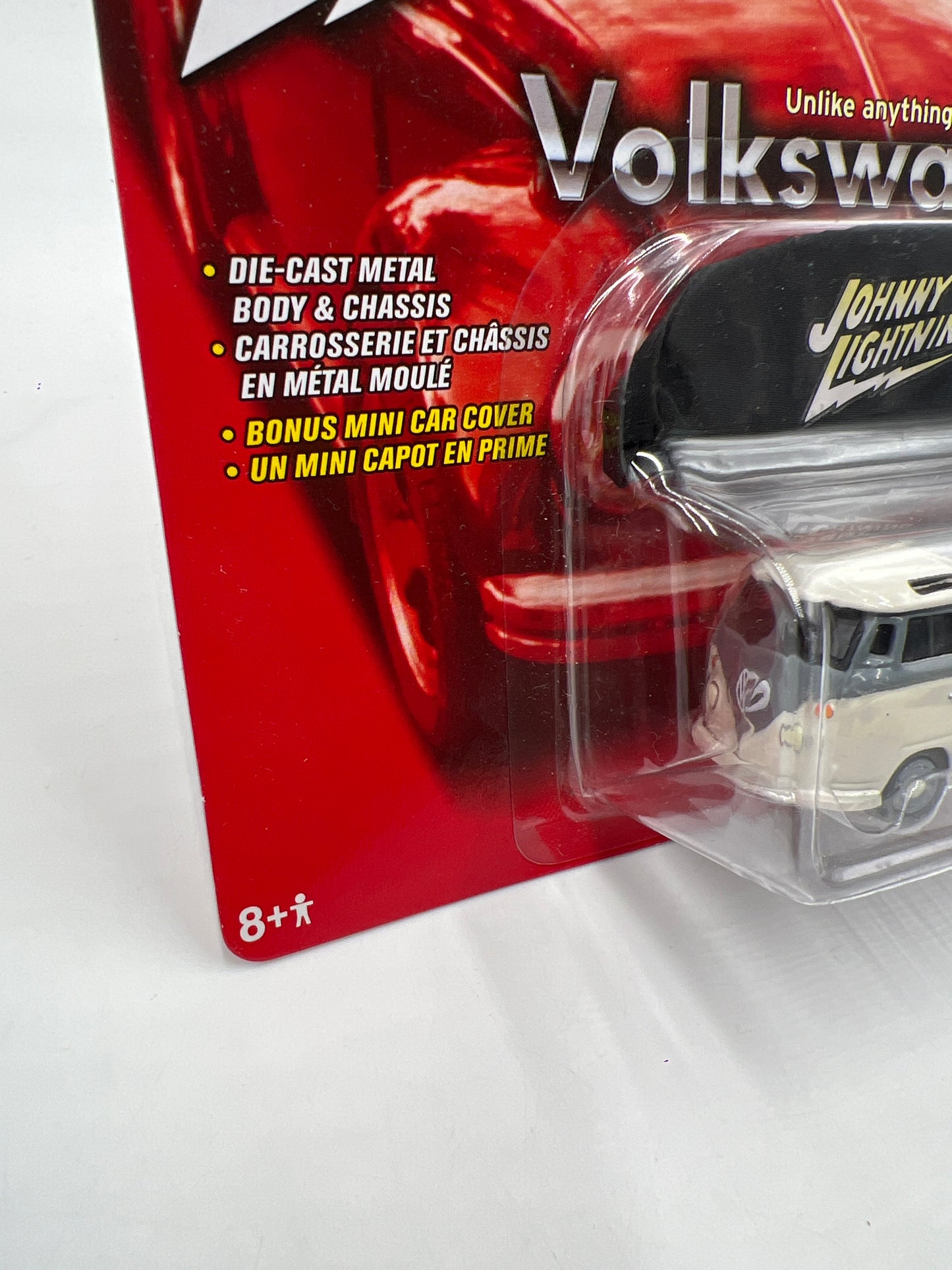 Johnny Lightning Volkswagen 1966 Samba Bus White 221F
