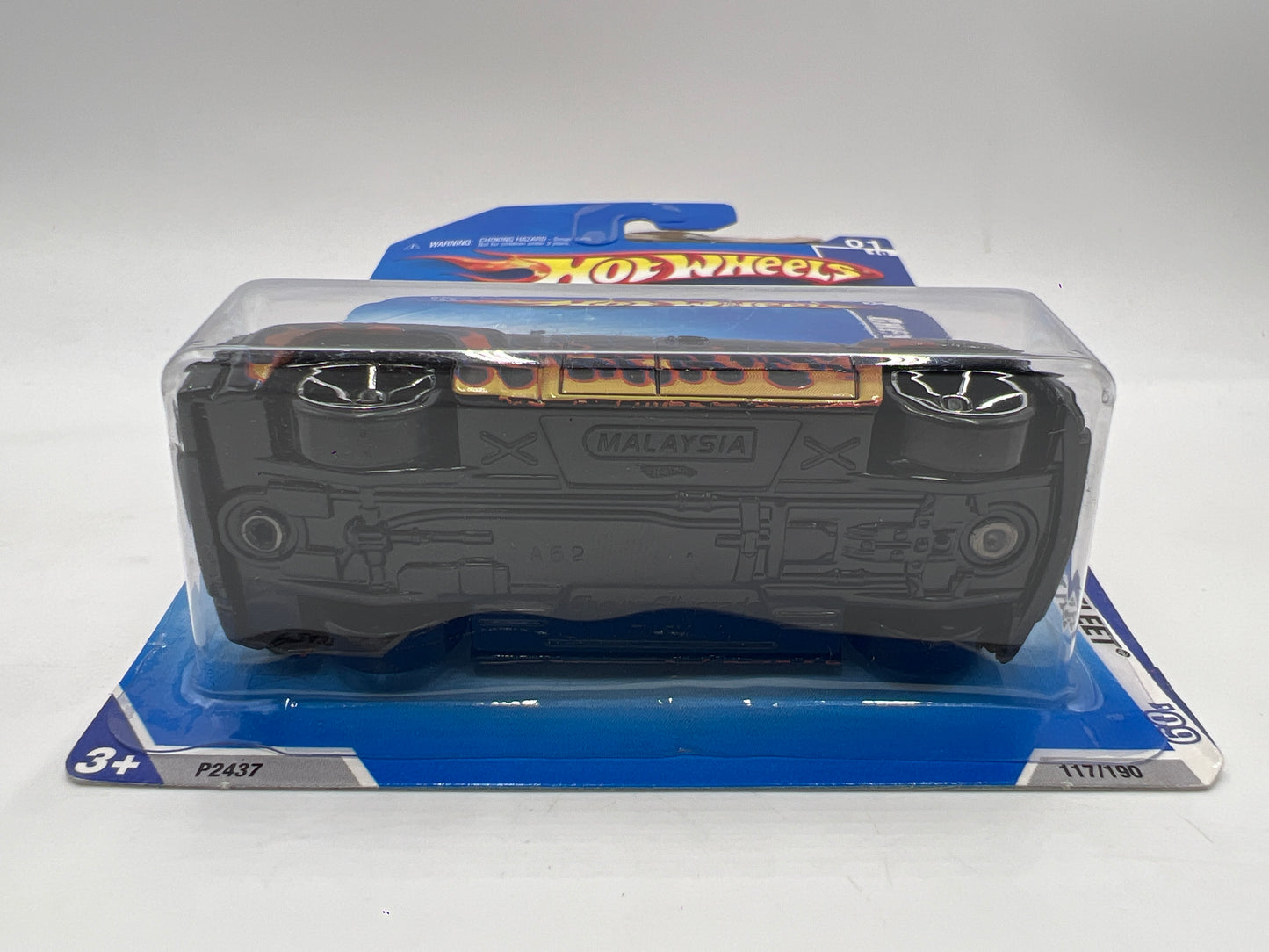 2009 Hot Wheels Heat Fleet #117 Chevy Silverado Black W/Protector