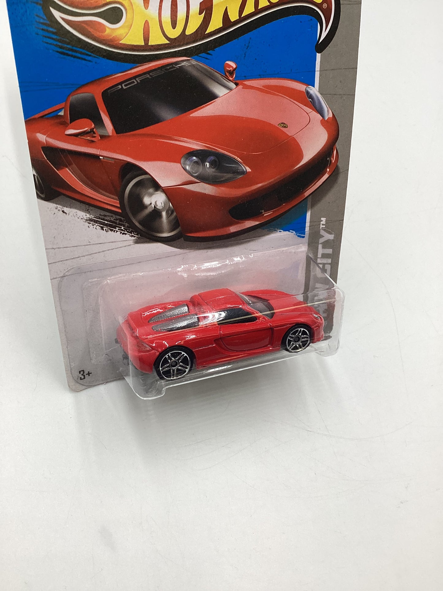 2013 Hot Wheels #4 Porsche Carrera GT Red 99A