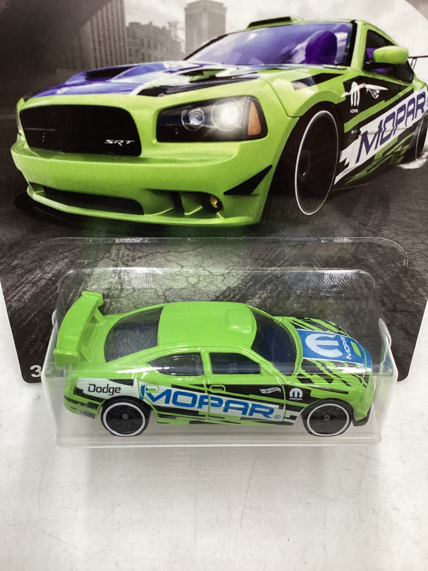 2018 Hot Wheels Mopar Series #3 Dodge Charger Drift Greens 152B