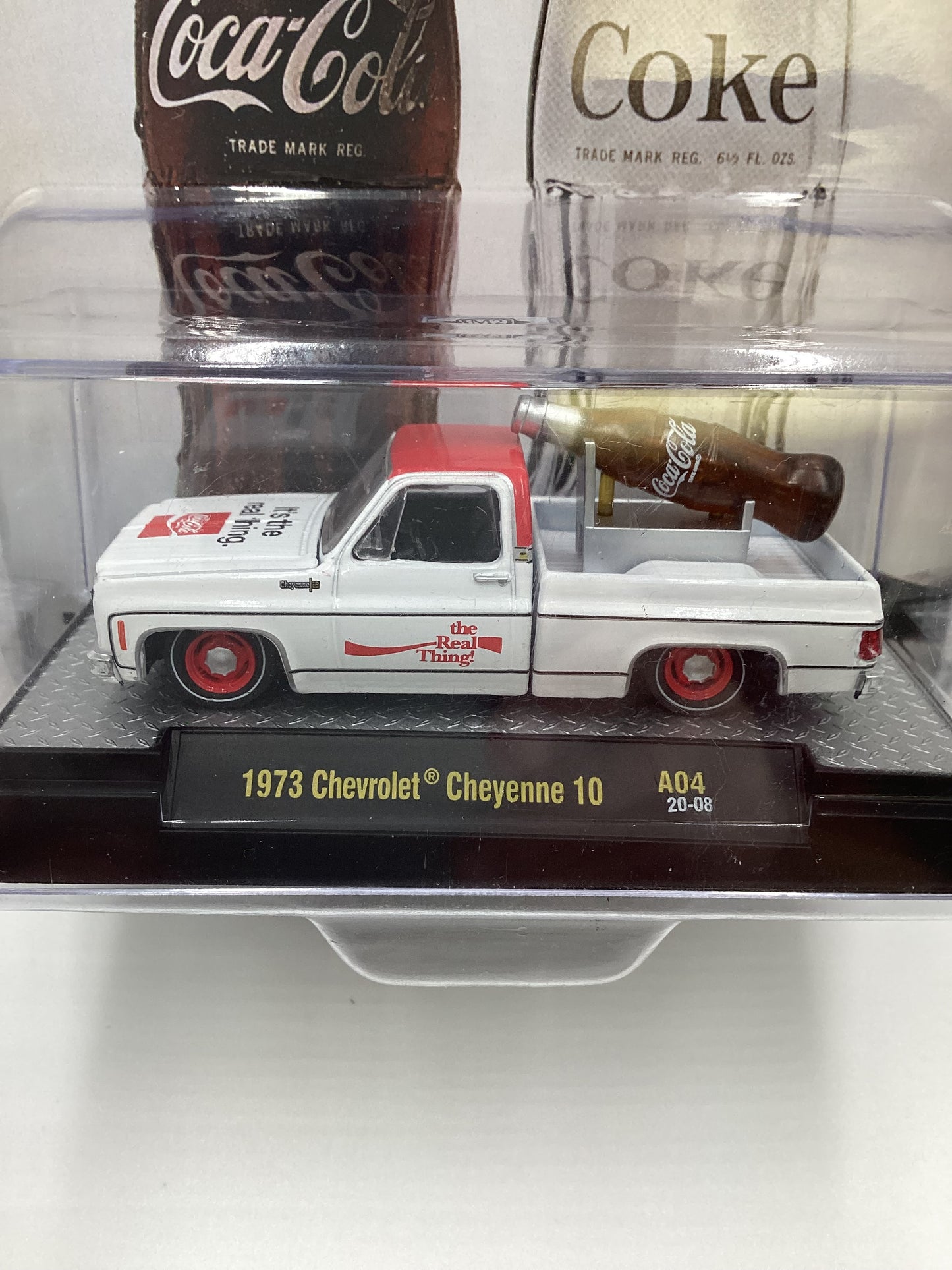 M2 Machines 1973 Chevrolet Cheyenne A04 Coca Cola White A04 199E