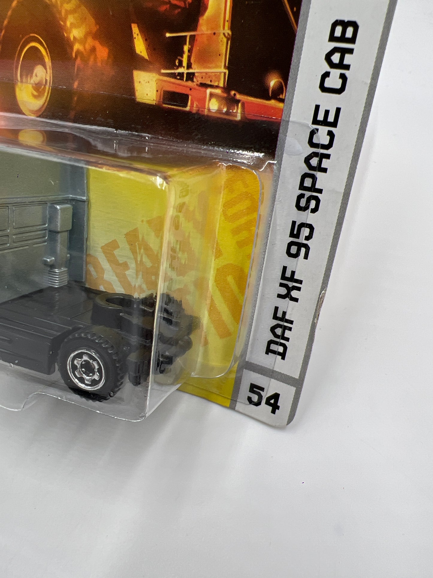 Matchbox City Action #54 DAF XF 95 Space Cab Silver 208C
