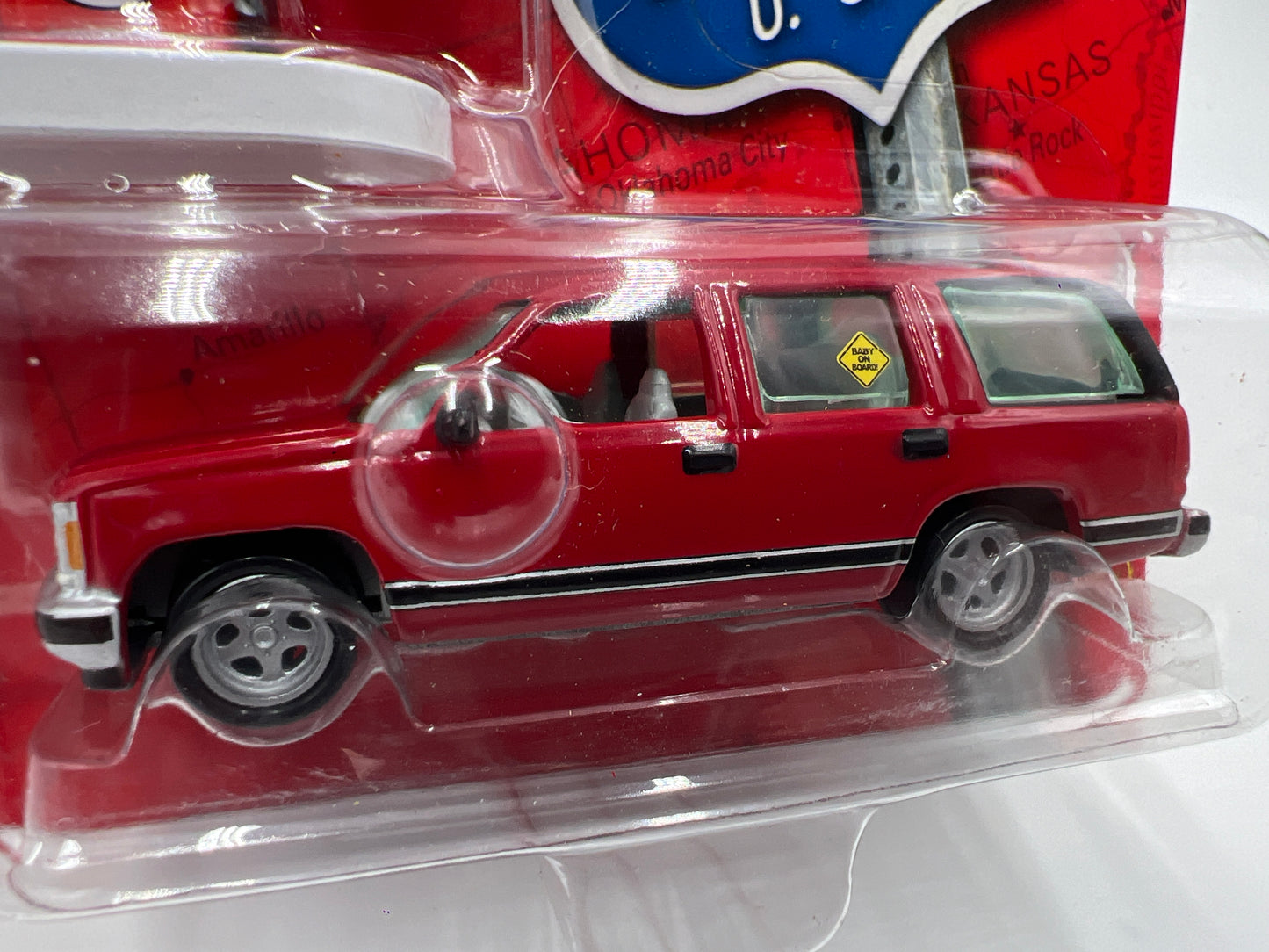 Johnny Lightning Road Trip USA #3 1997 Chevy Tahoe Red Card Not Perfect