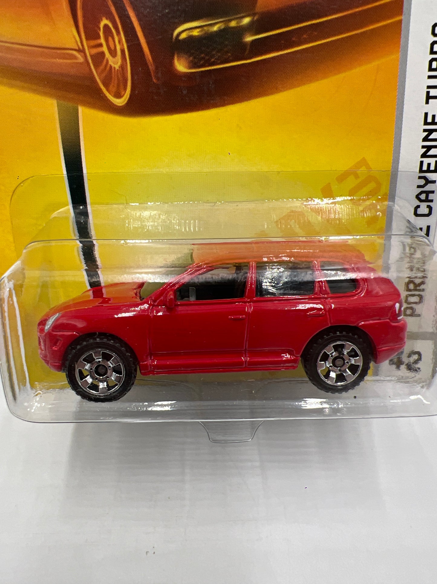 Matchbox VIP Luxury #42 Porsche Cayenne Turbo Red 216M