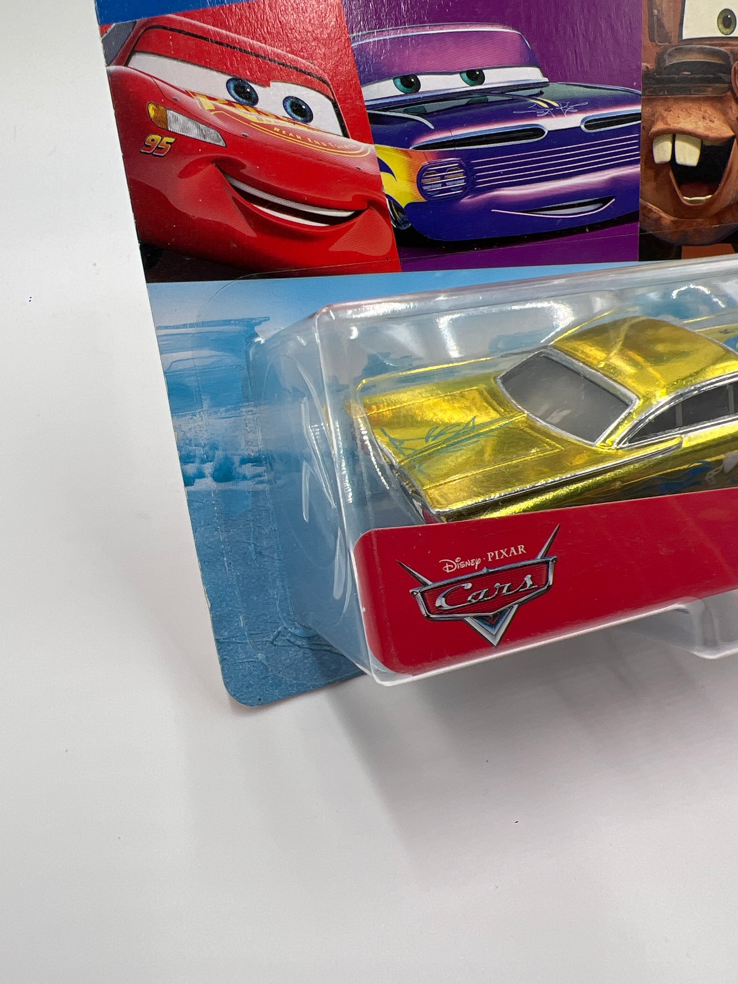 Disney Pixar Cars Pixar Fest Edition Ramone Gold 141B