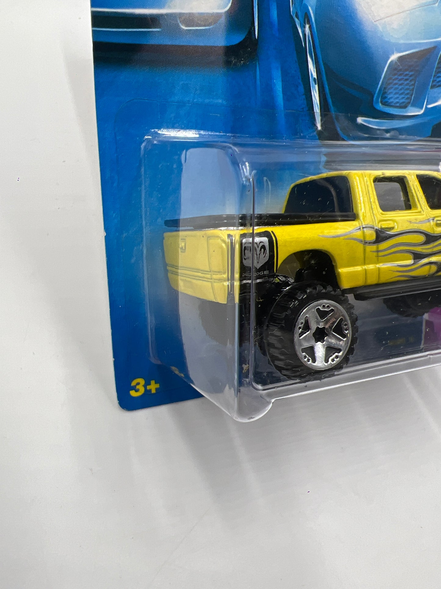 2008 Hot Wheels Team: Hot Trucks #138 Dodge Ram 1500 Yellow 39C