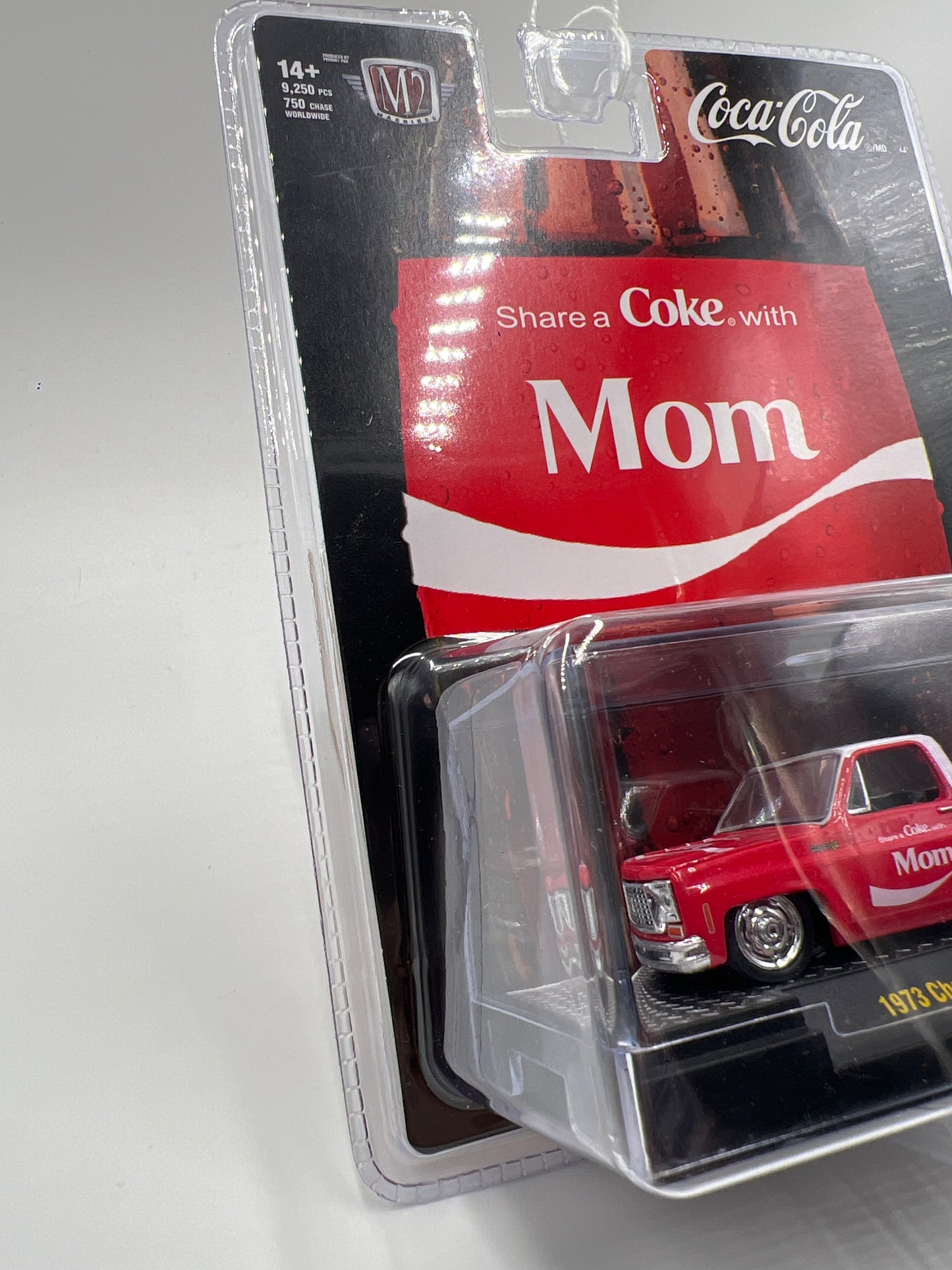 M2 Machines Coca Cola Mom 1973 Chevrolet Cheyenne 10 Red A58 202A