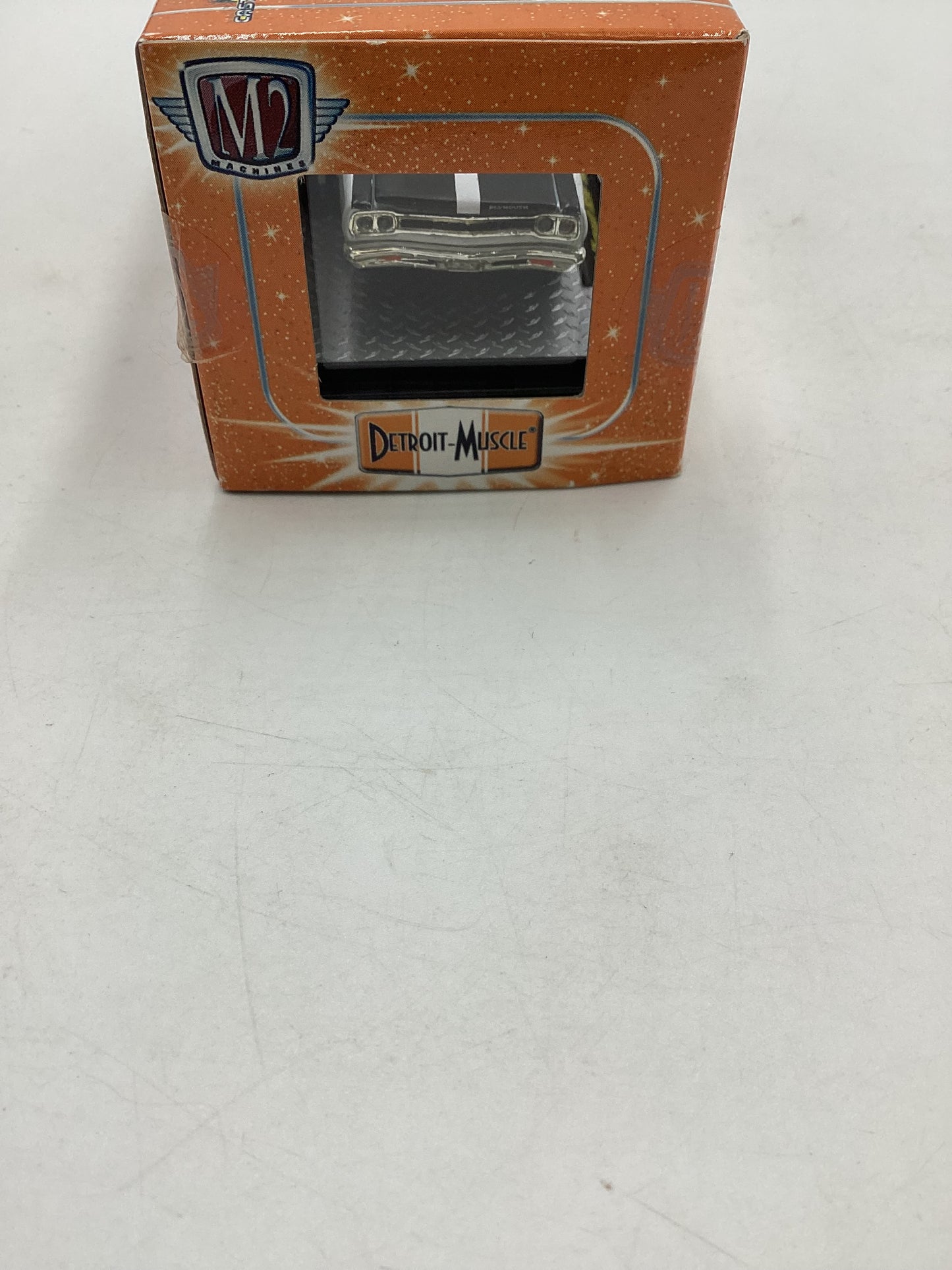 M2 Machines Detriot Muscle 10-03 1969 Plymouth Hemi Road Runner White