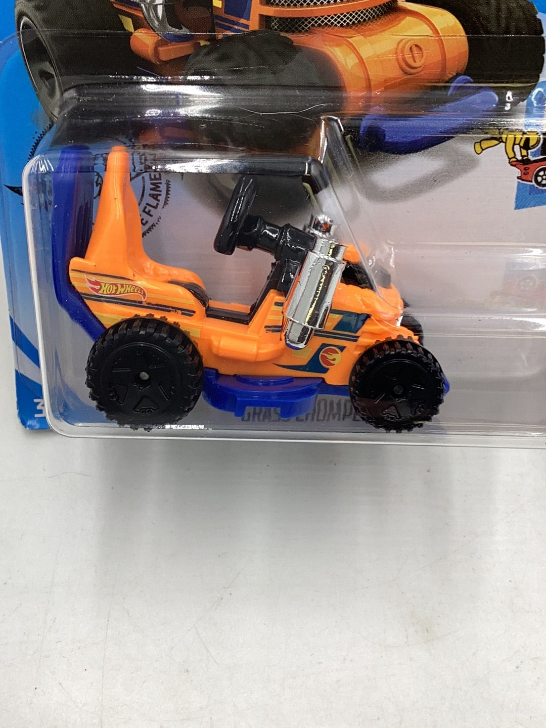 2020 HOT WHEELS TREASURE HUNT #75 Grass Chomper 276F