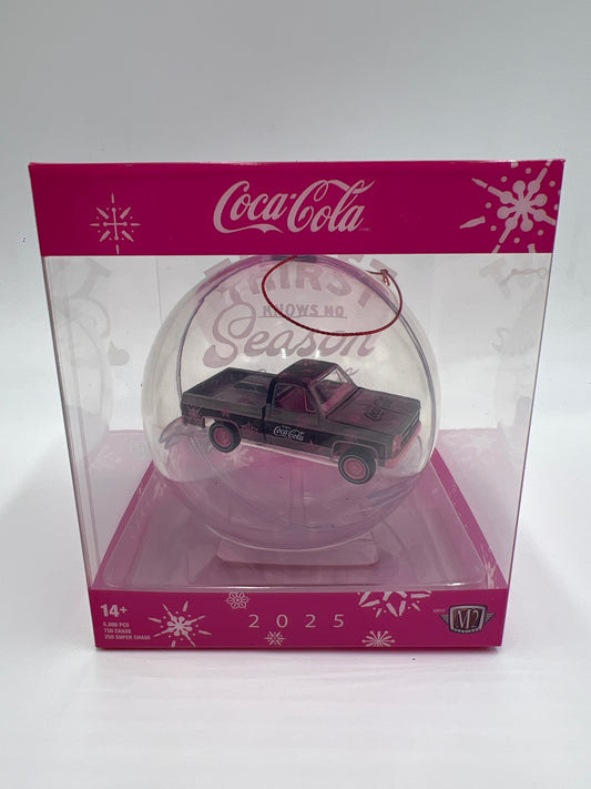 2025 M2 Machines Coca Cola Holiday Christmas Ornaments RAW CHASE 1/250 1976 GMC Sierra Grande 15