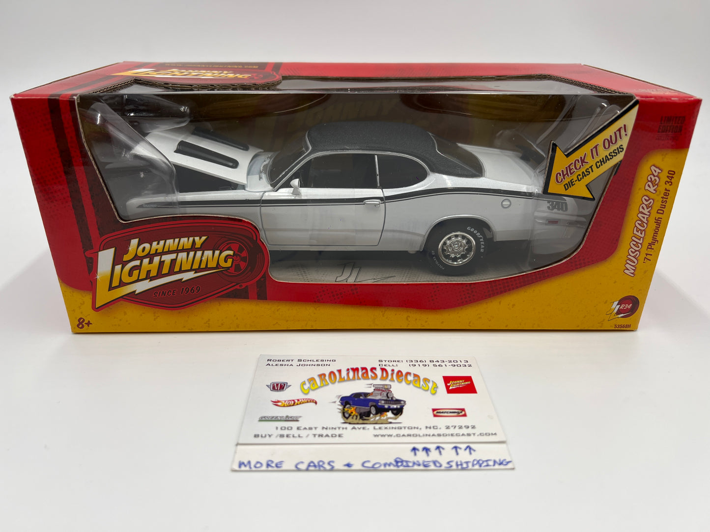 Johnny Lightning 1:24 Scale White Lightning Chase Muscle Cars R34 71 Plymouth Duster 340 White VHTF