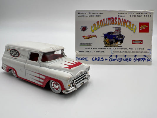 Jada Toys Von Dutch 1957 Chevrolet Suburban White Loose