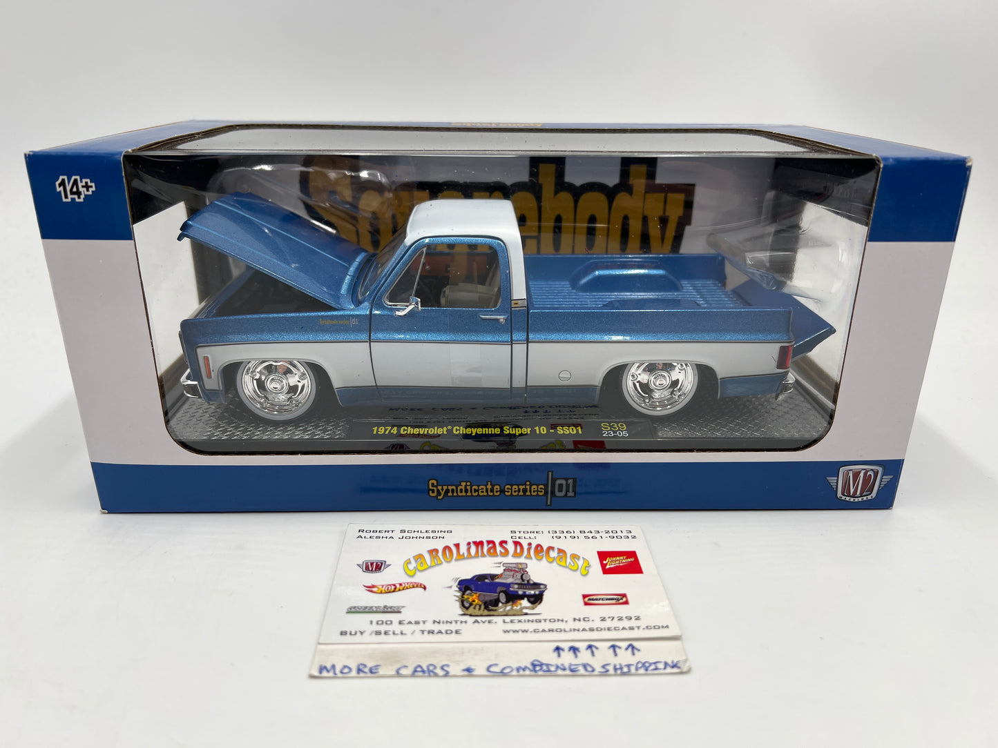 M2 Machines 1/24 Syndicate Series 1974 Chevrolet Cheyenne Super 10 SS01 Blue/White S39