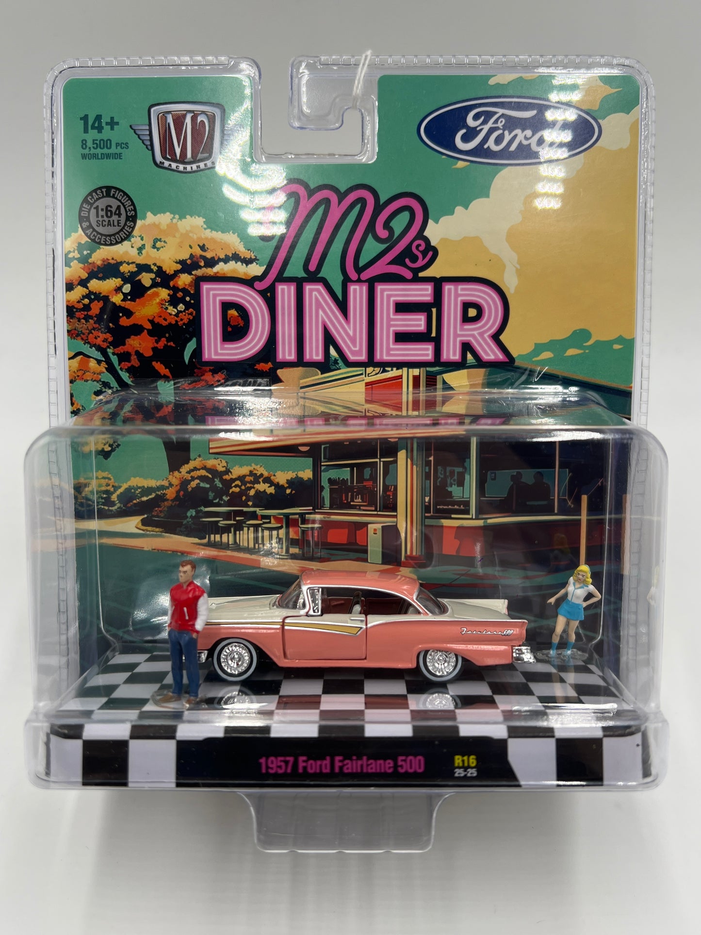 2025 M2 Machines Diorama M2s Diner 1957 Ford Fairlane 500 R16 198i