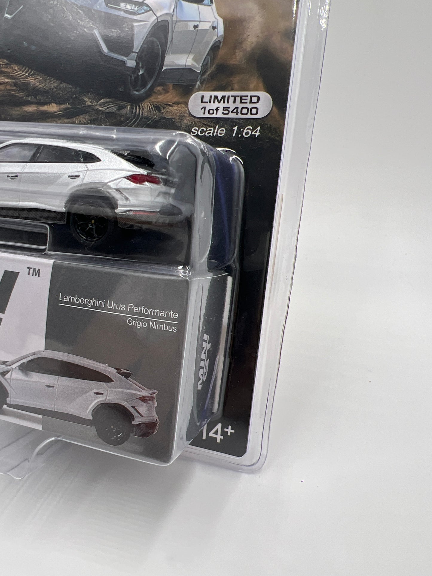 Mini GT Mijo Exclusives #747 Lamborghini Urus Performante Silver