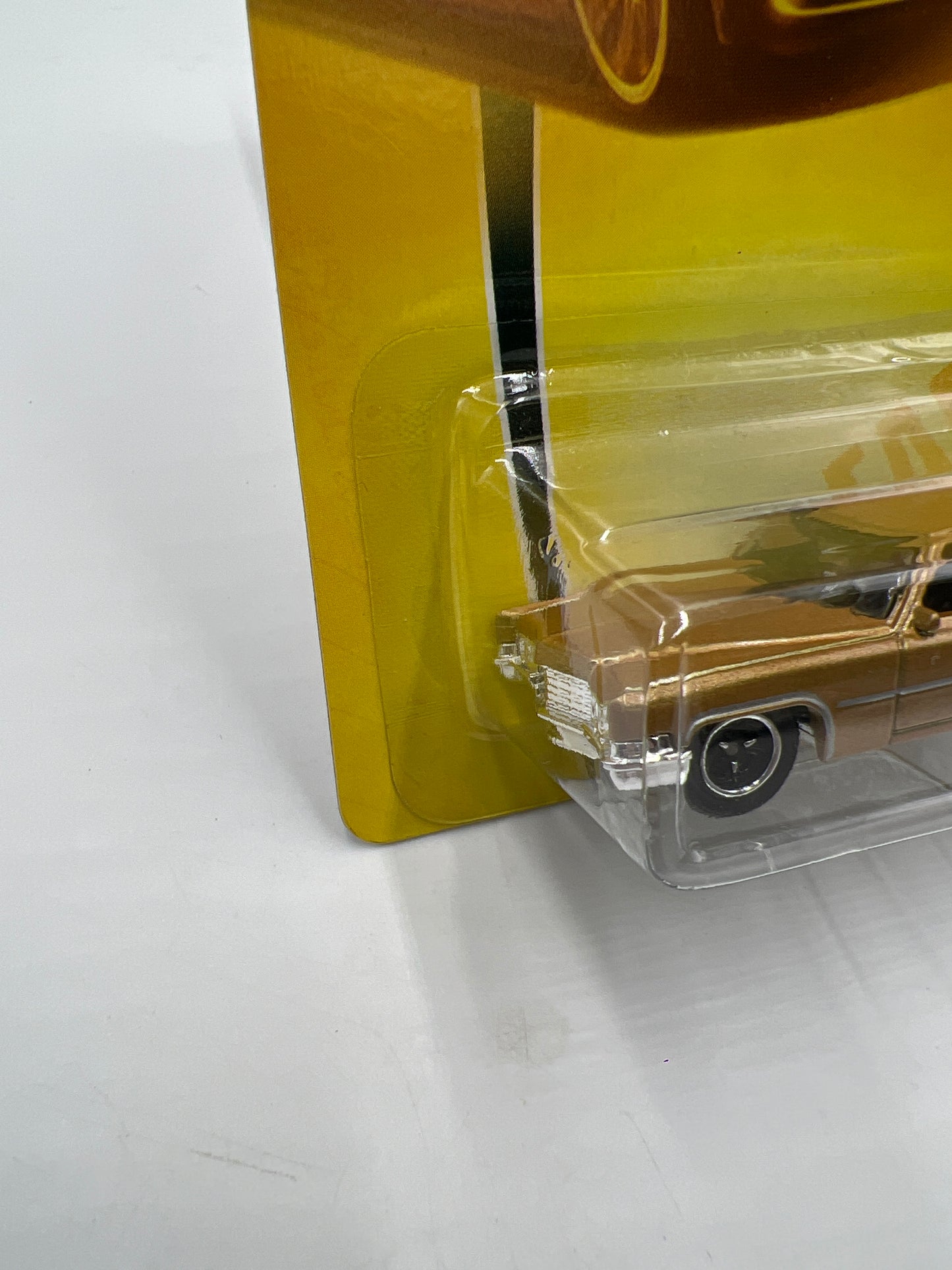 Matchbox Heritage Classics 69 Cadillac Sedan Deville Brown #2 50F