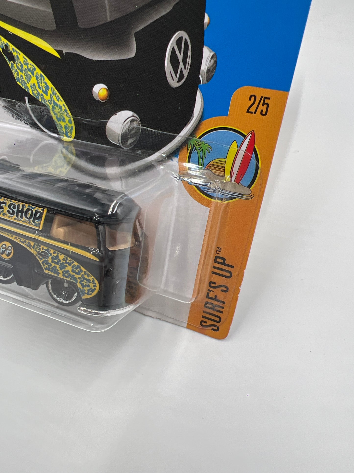 2017 Hot Wheels Surfs Up #302 Kool Kombi Black Mooneyes 96A