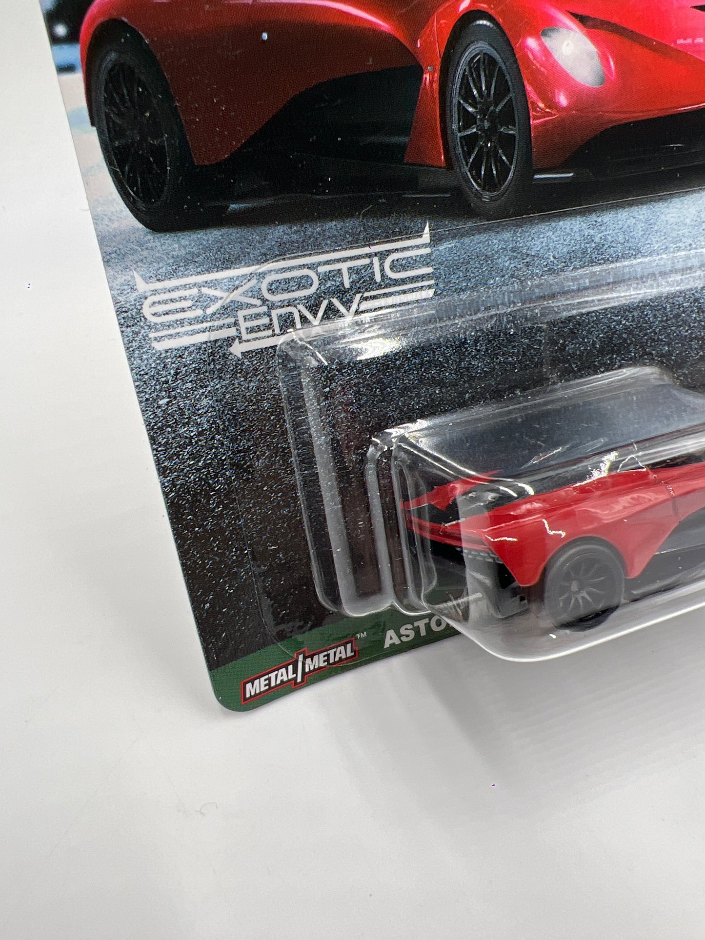 Hot Wheels Premium Exotic Envy #3 Aston Martin Valhalla Concept Red 244Q