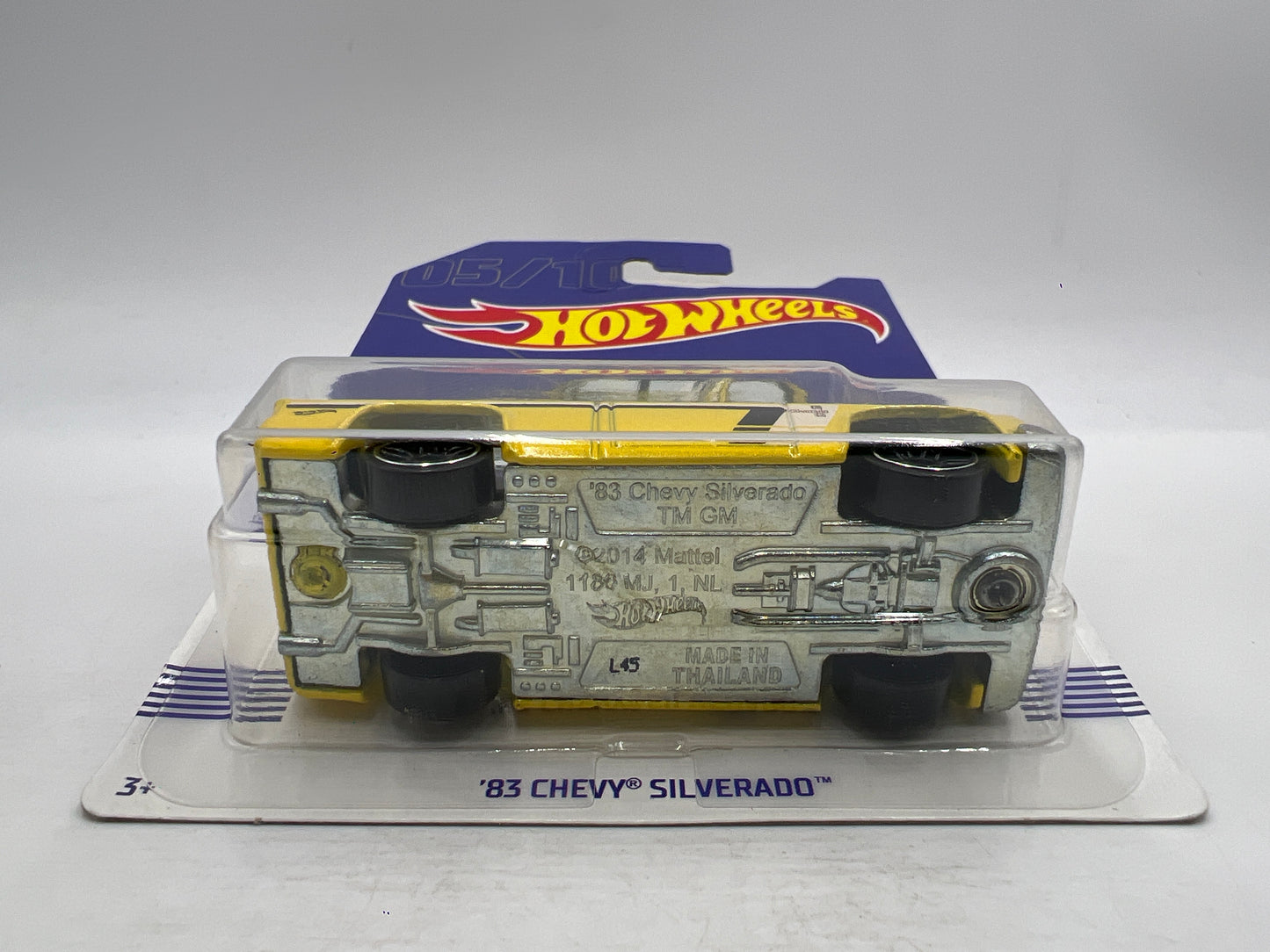 Hot Wheels Walmart Exclusive American Truck Series #5 83 Chevy Silverado Yellow W/Protector