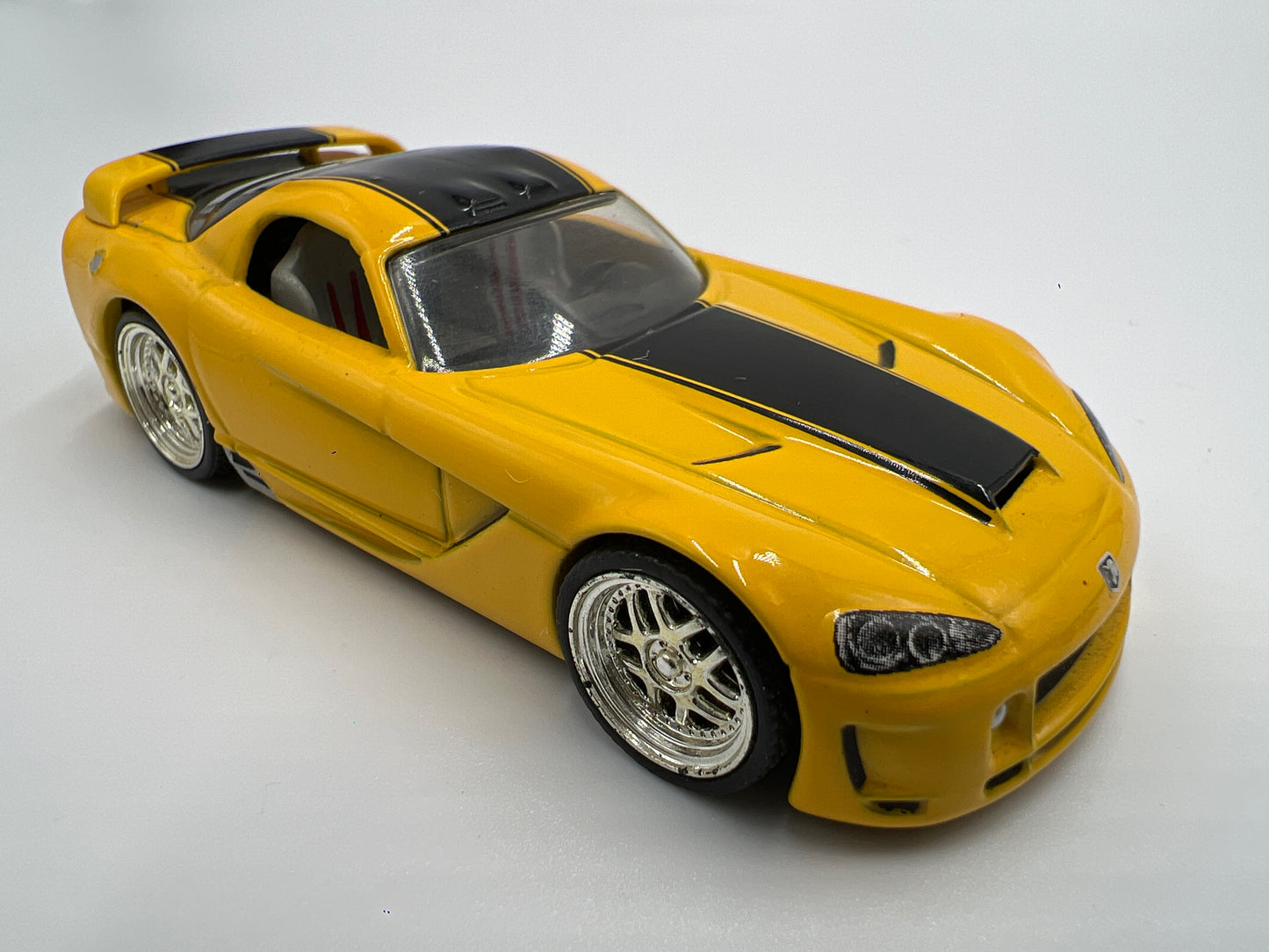 1 Badd Ride 2006 Dodge Viper SRT10 Yellow Loose