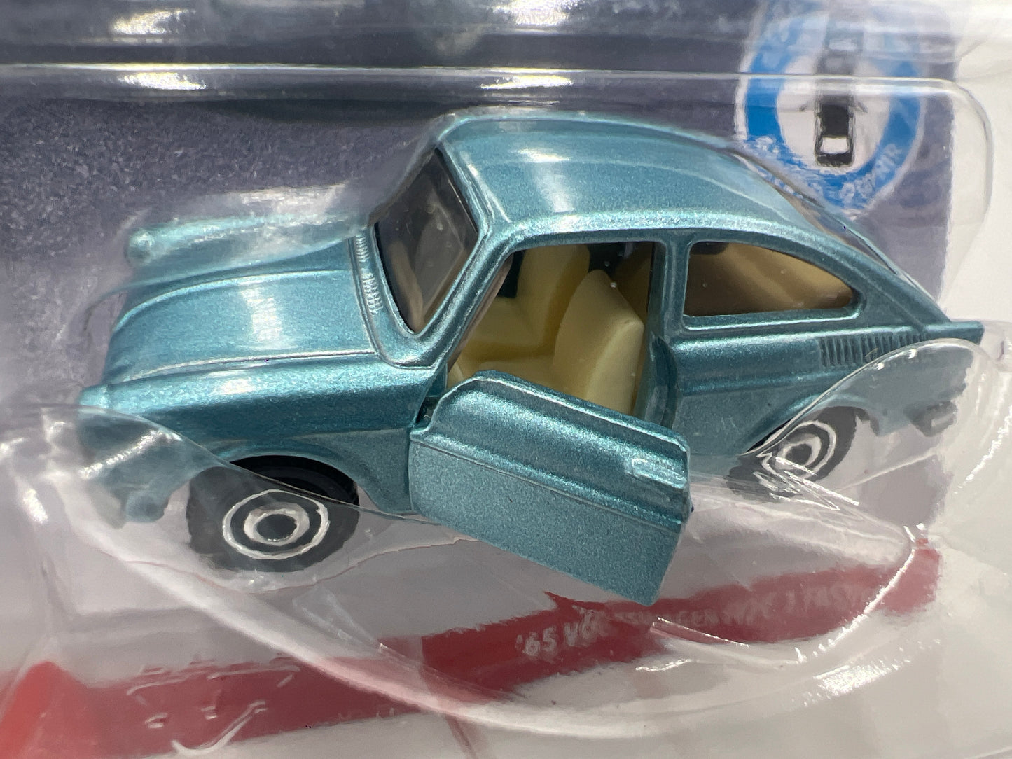 Matchbox Moving Parts MBX Road Trip 65 Volkswagen Type 3 Fastback Light Blue 167N
