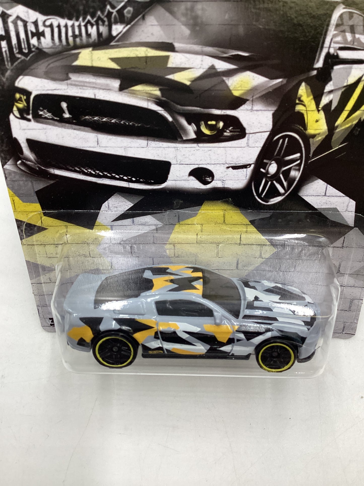 Hot Wheels Urban Camouflage 3/5 16 Ford Shelby GT500 Super Snake 151F