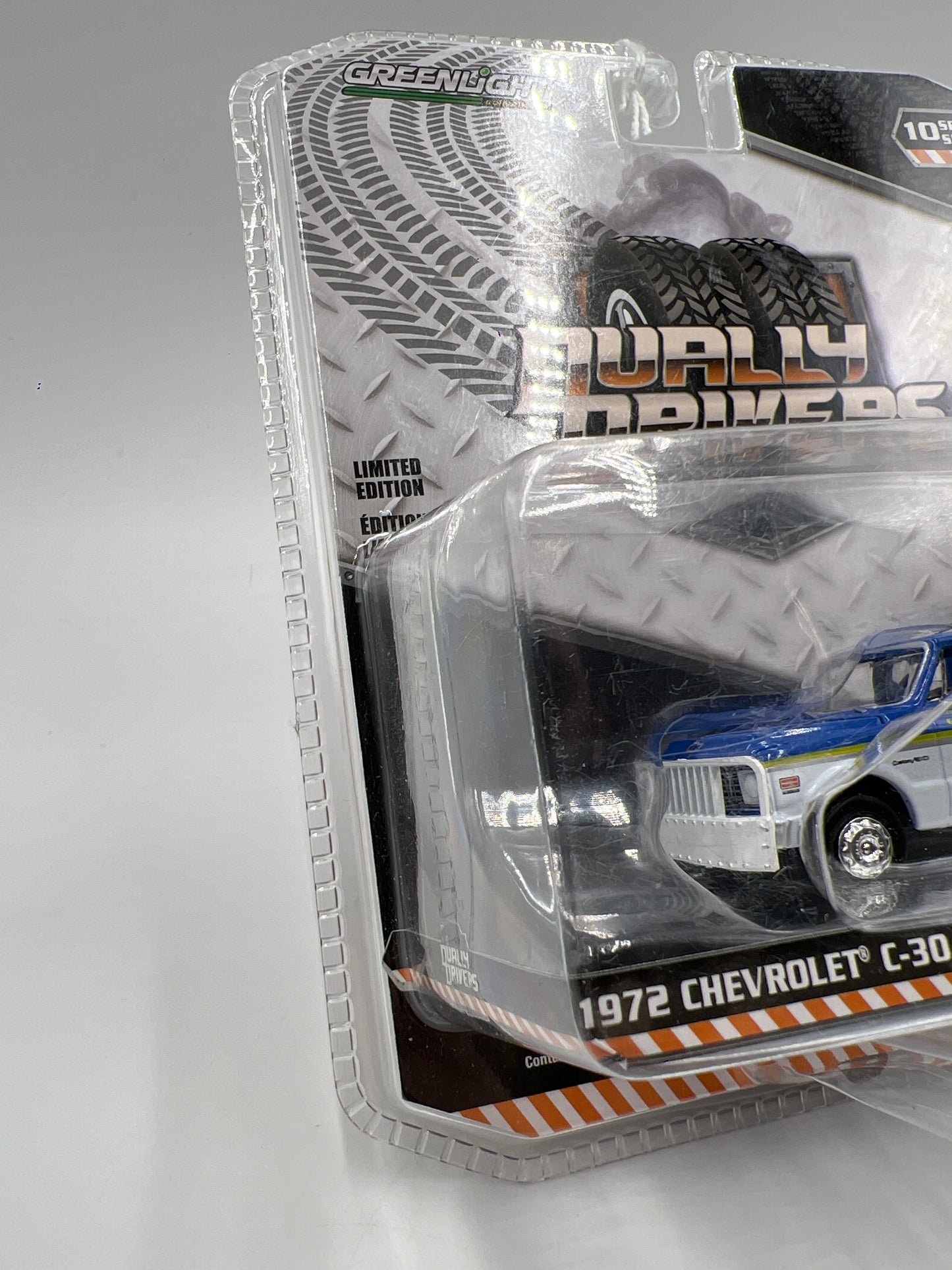 Greenlight Dually Drivers Series 10 1972 Chevrolet C-30 Dually Wrecker Goodyear Tire Testing Division 181B