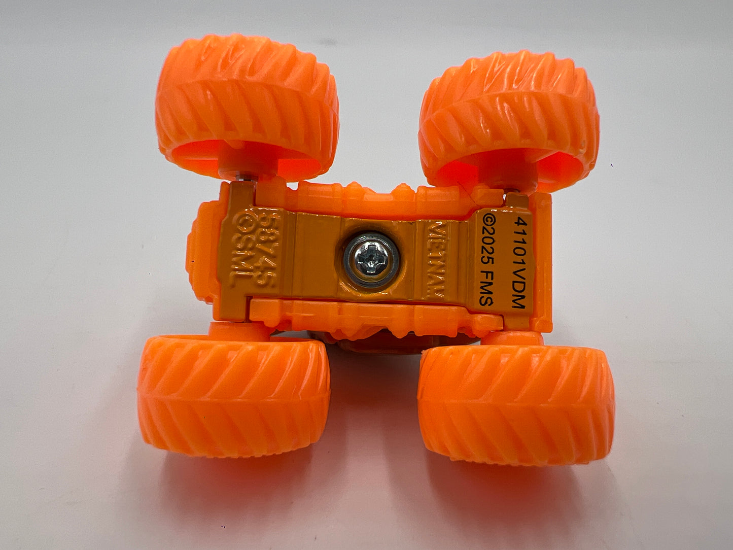 2025 Monster Jam Mini Series 18 CHASE #181 Monster Mutt